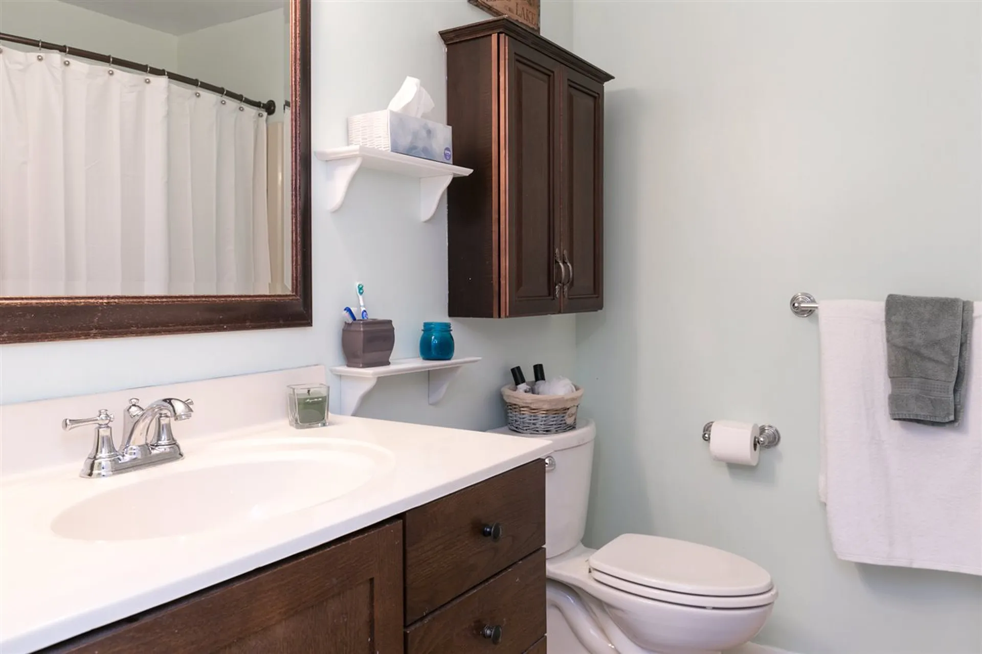 37 Twin Oaks Terrace South Burlington VT 05403