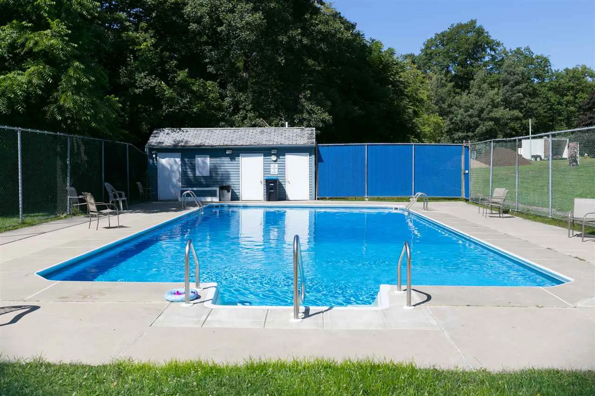 37 Twin Oaks Terrace South Burlington VT 05403