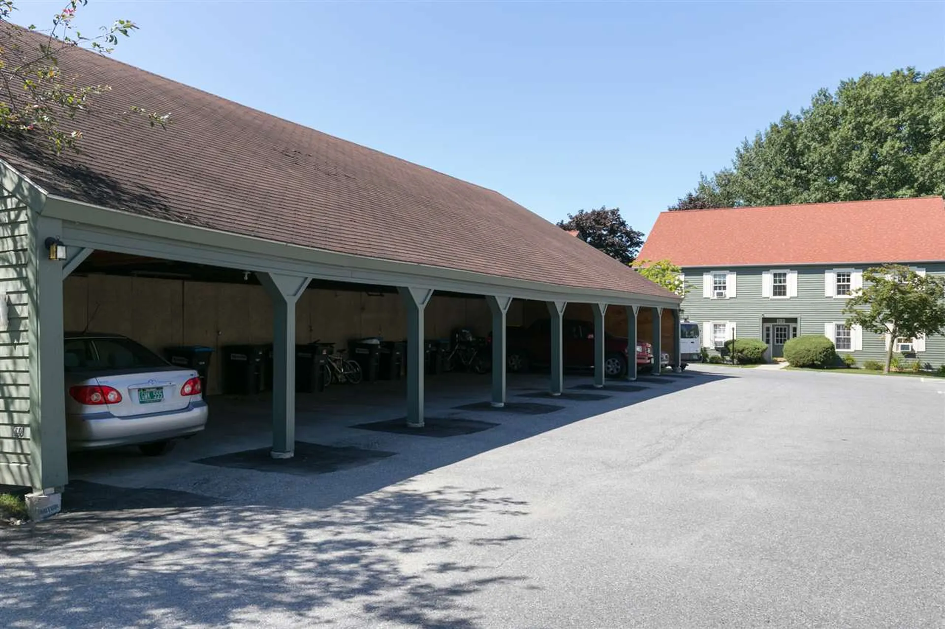 37 Twin Oaks Terrace South Burlington VT 05403