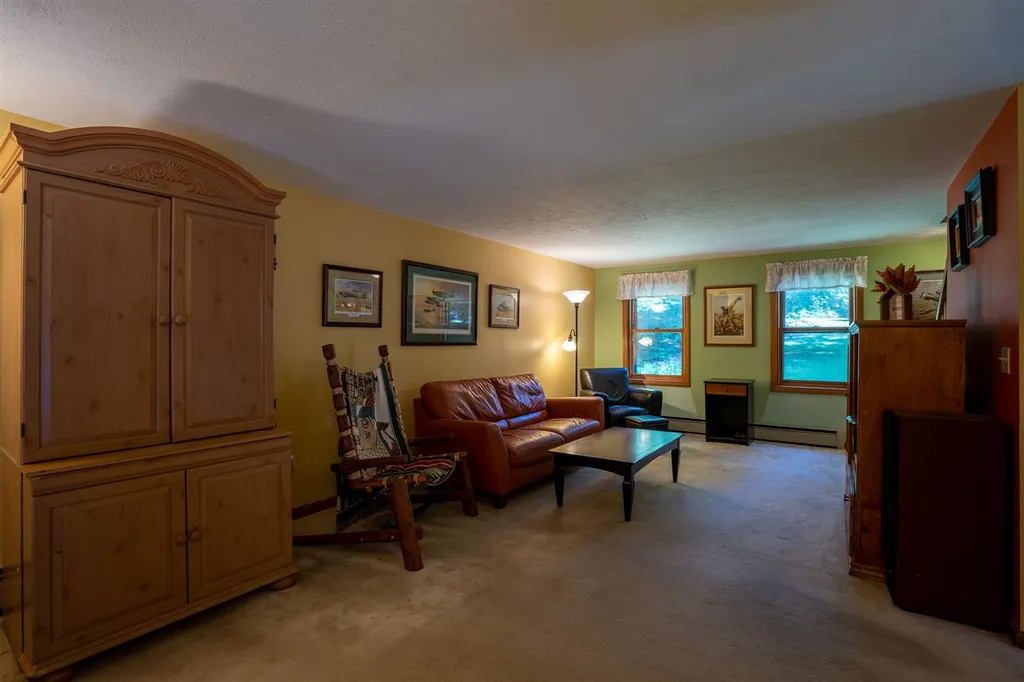 143 Bartlett Drive Weare NH 03281