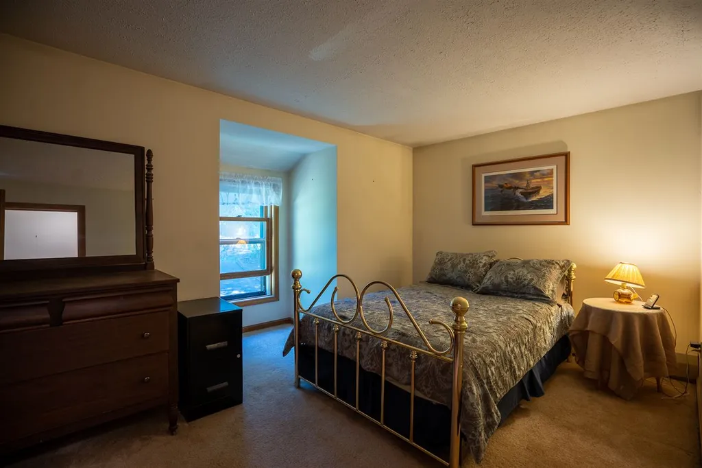 143 Bartlett Drive Weare NH 03281