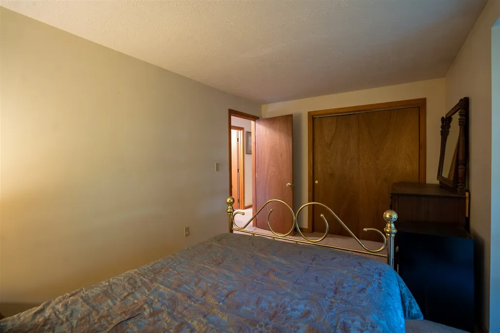 143 Bartlett Drive Weare NH 03281