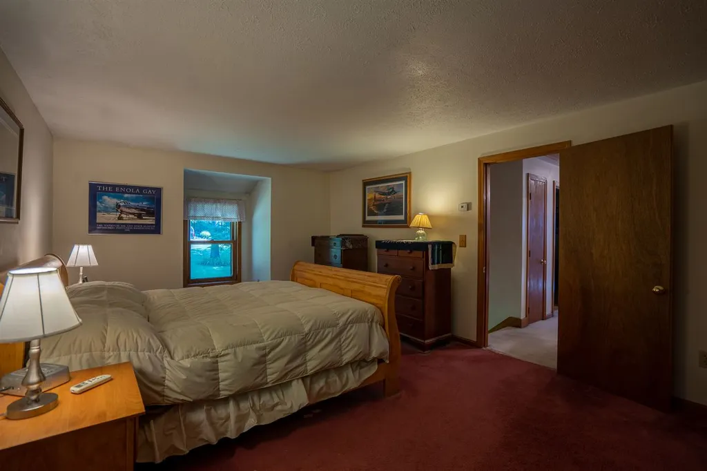 143 Bartlett Drive Weare NH 03281