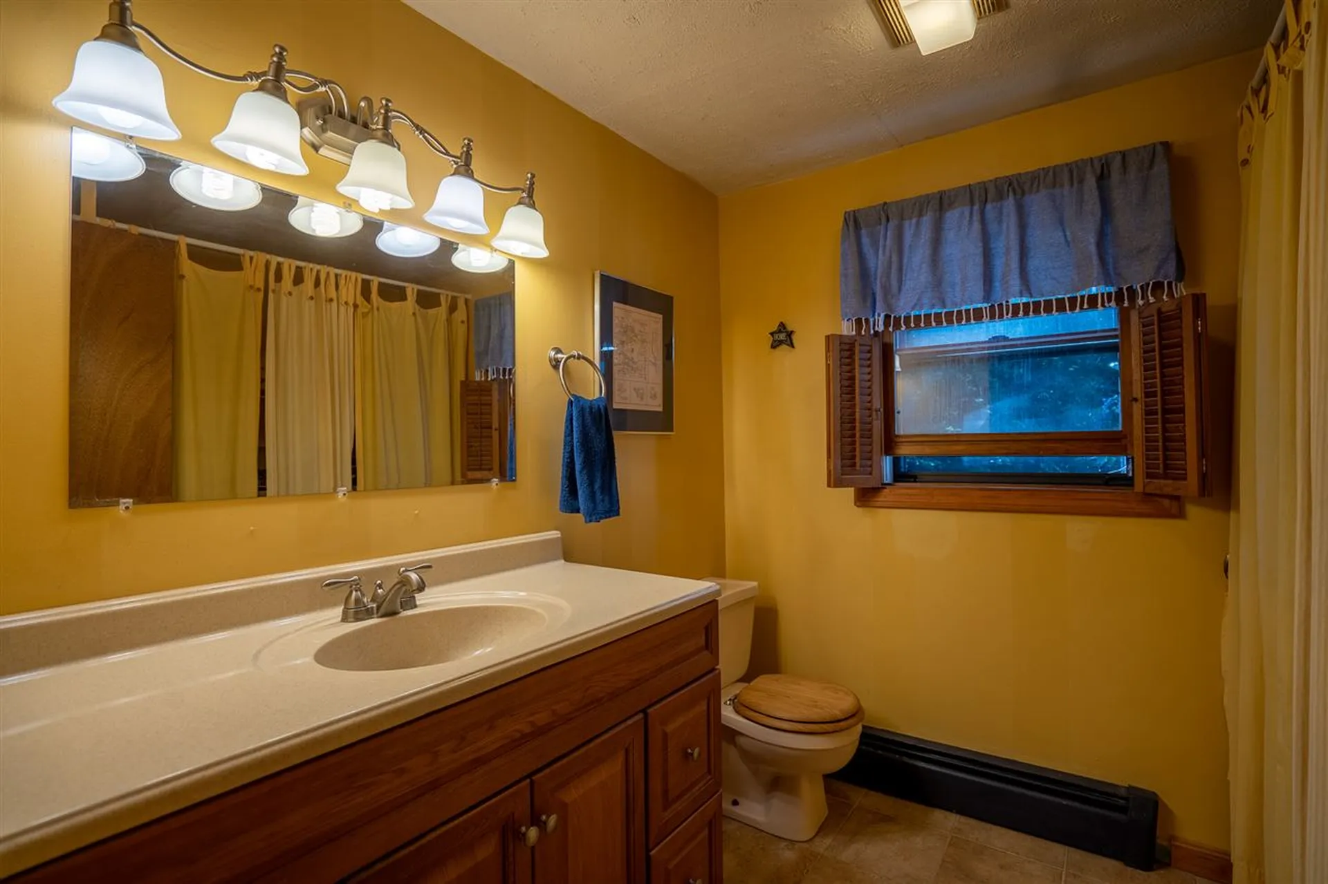 143 Bartlett Drive Weare NH 03281