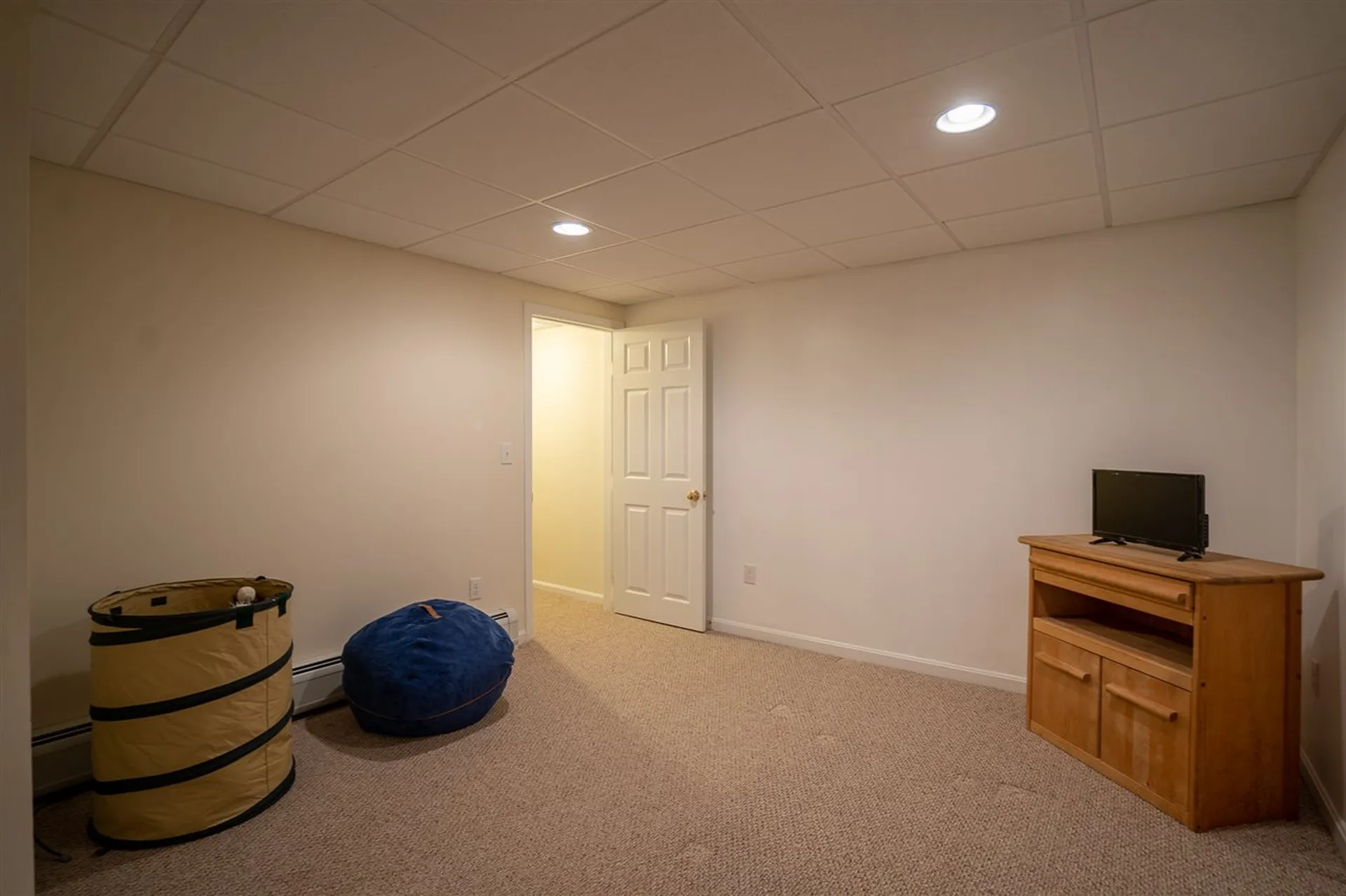 143 Bartlett Drive Weare NH 03281