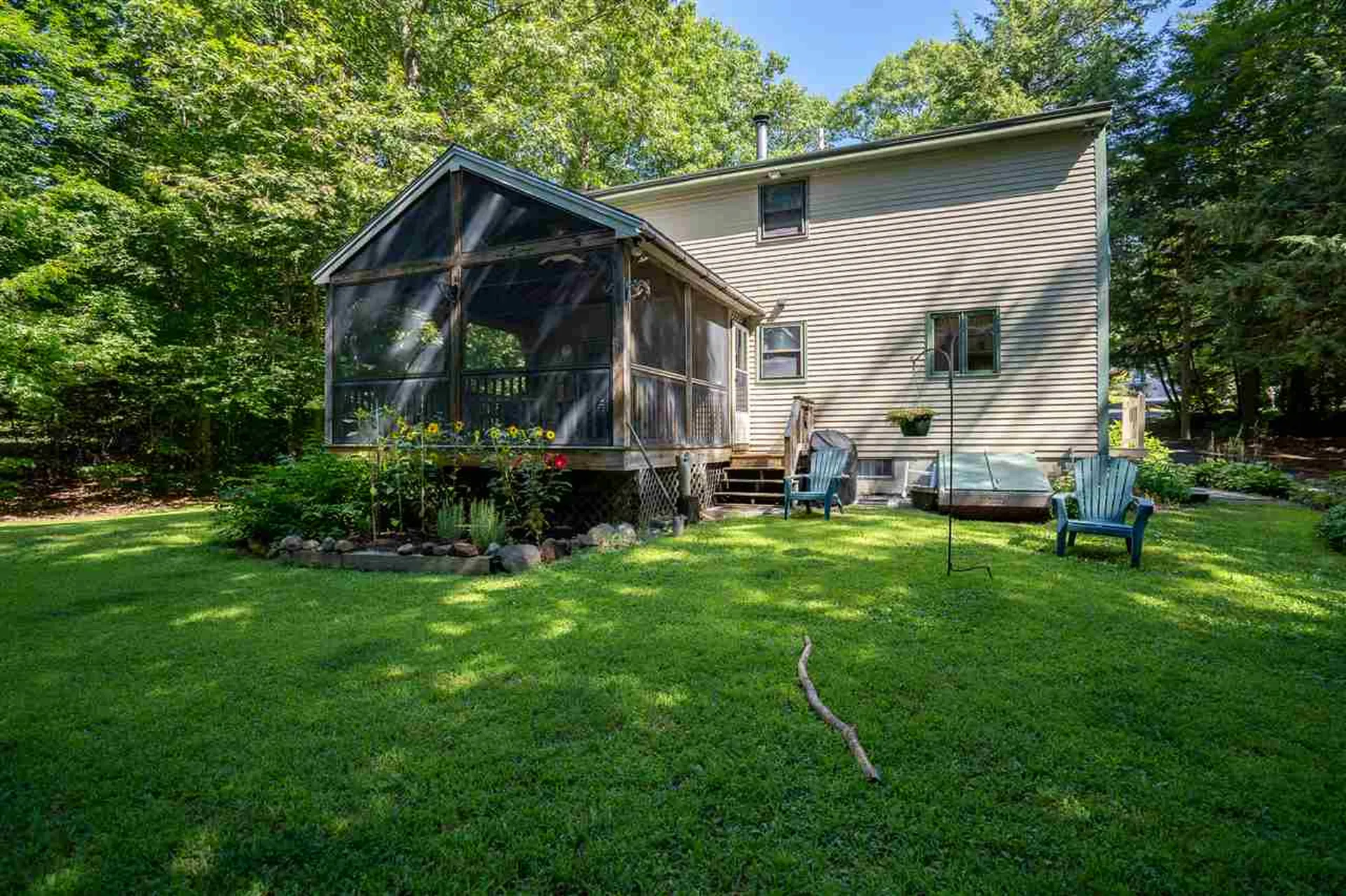143 Bartlett Drive Weare NH 03281