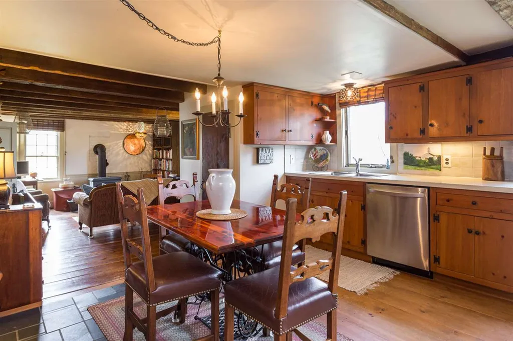 117 Middle Road Brentwood NH 03833