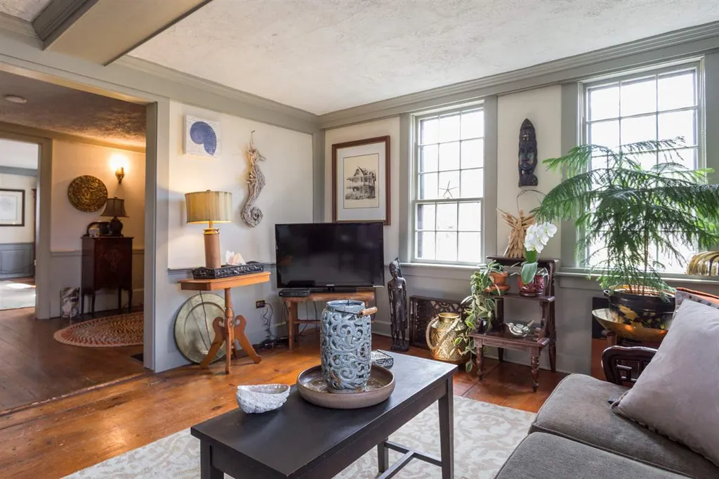 117 Middle Road Brentwood NH 03833