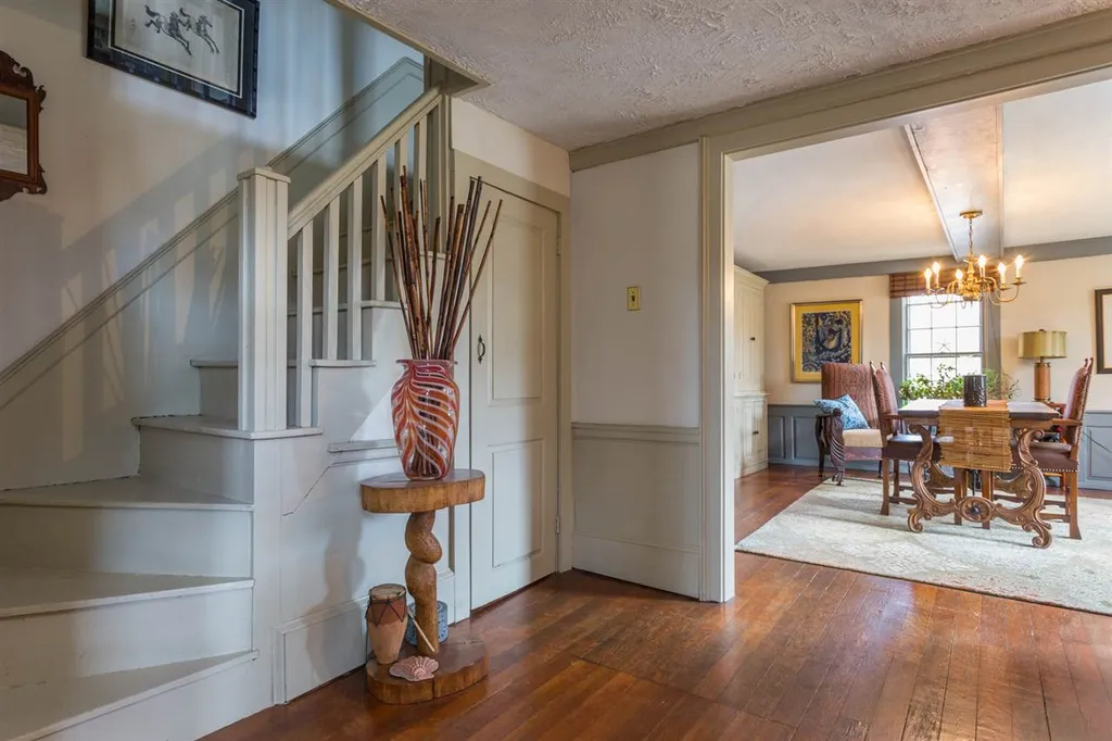 117 Middle Road Brentwood NH 03833