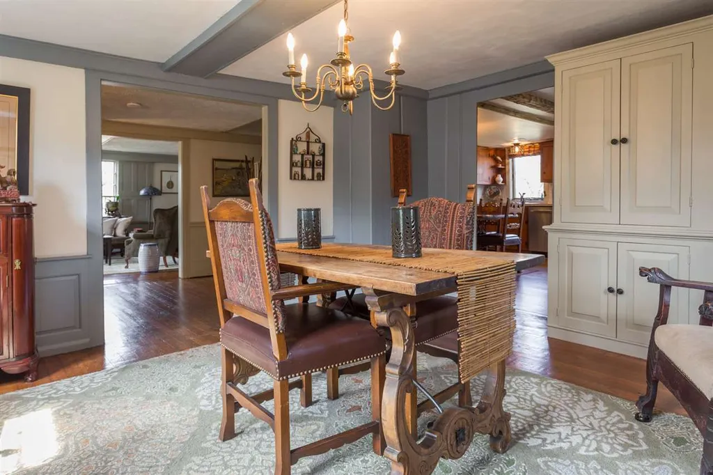 117 Middle Road Brentwood NH 03833