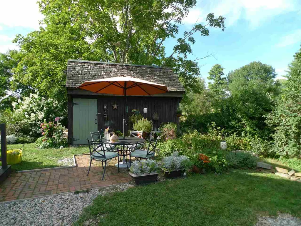 117 Middle Road Brentwood NH 03833