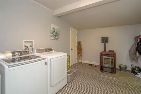 72 Middle Street Lancaster NH 03584