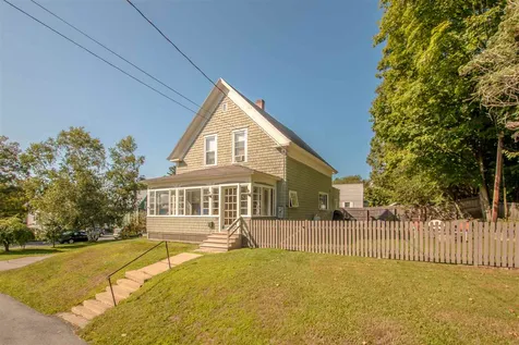 72 Middle Street Lancaster NH 03584