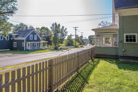 72 Middle Street Lancaster NH 03584