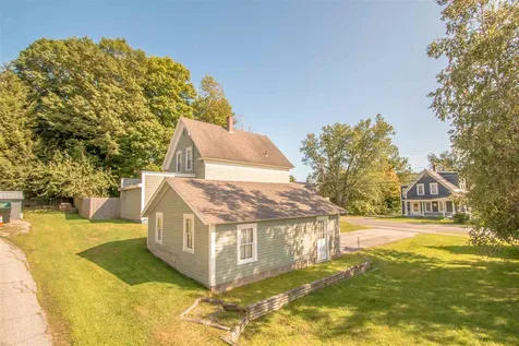 72 Middle Street Lancaster NH 03584