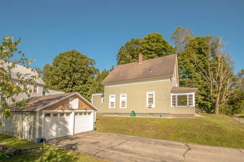 72 Middle Street Lancaster NH 03584