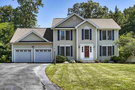7 Fernwood Circle Goffstown NH 03045
