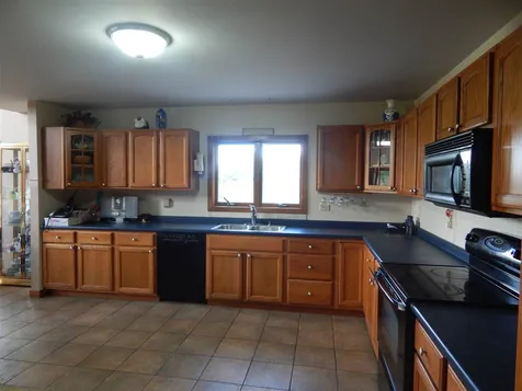 33 Sunshine Court Newport NH 03773