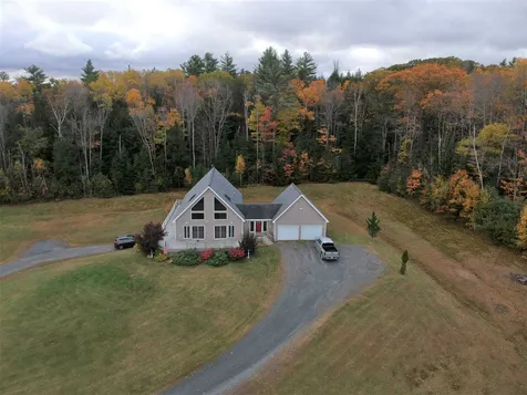 33 Sunshine Court Newport NH 03773