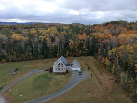 33 Sunshine Court Newport NH 03773