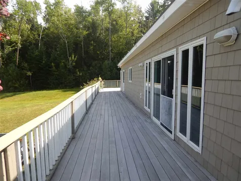33 Sunshine Court Newport NH 03773