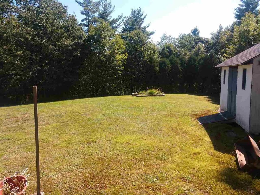 14 Earl Drive Milton NH 03851