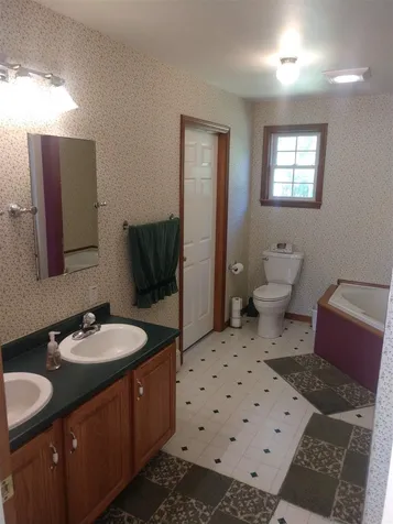 14 Earl Drive Milton NH 03851