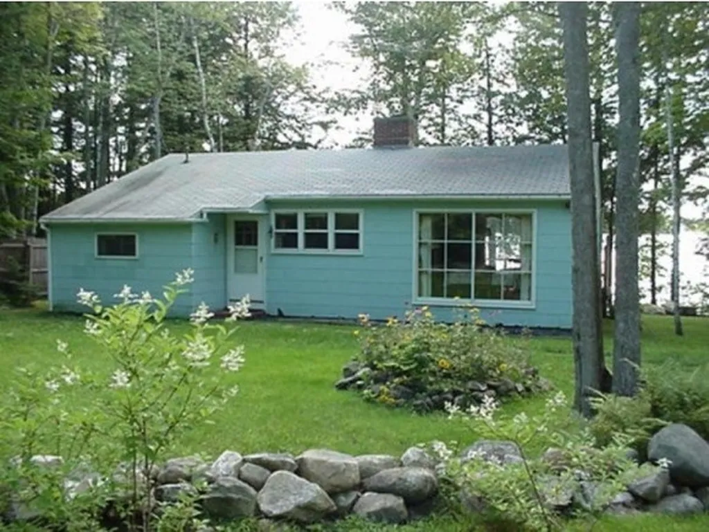 123 Corno Road Canaan NH 03741