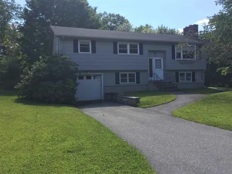 44 Carol Avenue Salem NH 03079