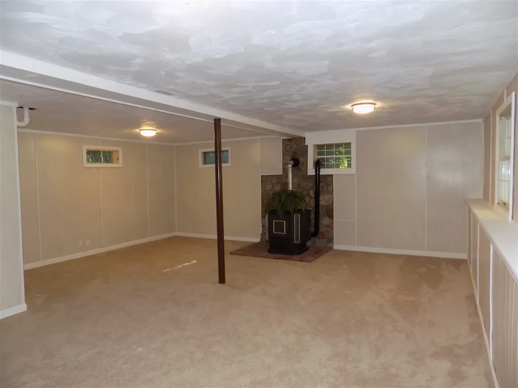 37 Woodland Grove Conway NH 03818