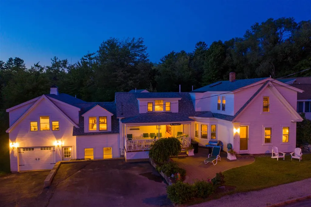 18 Pleasant Street Meredith NH 03253