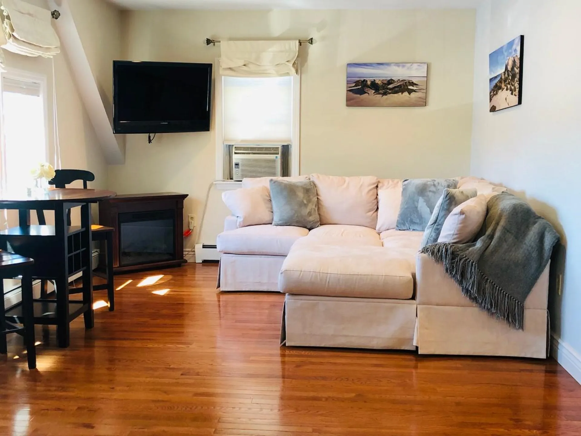 18 Pleasant Street Meredith NH 03253