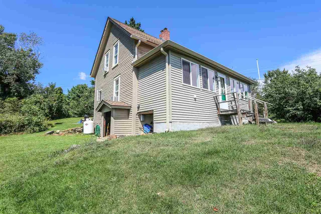 33 High Street Northwood NH 03261