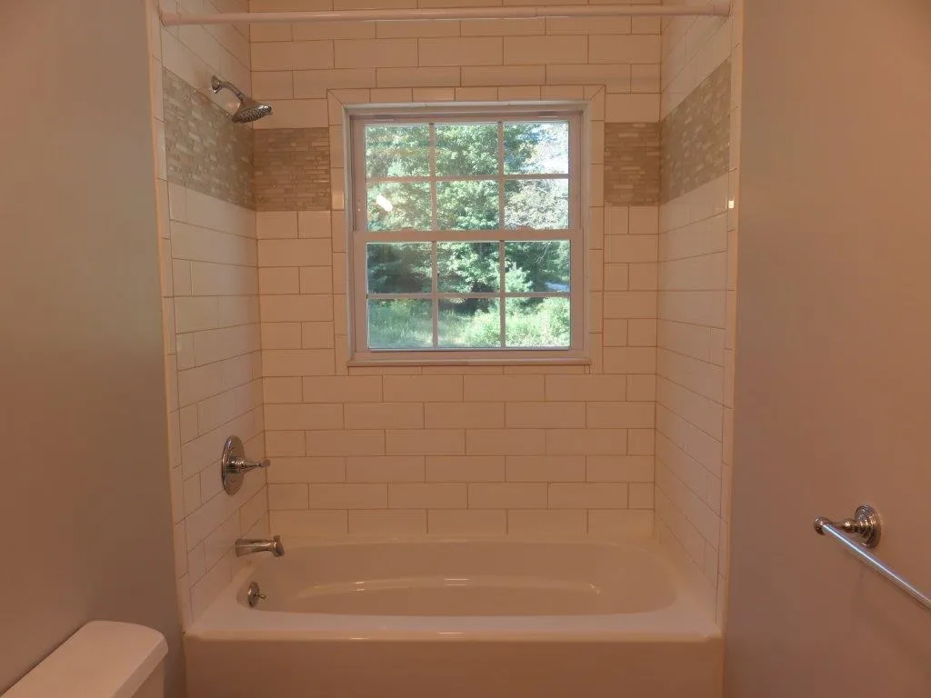 1079 Us Route 4 Canaan NH 03741
