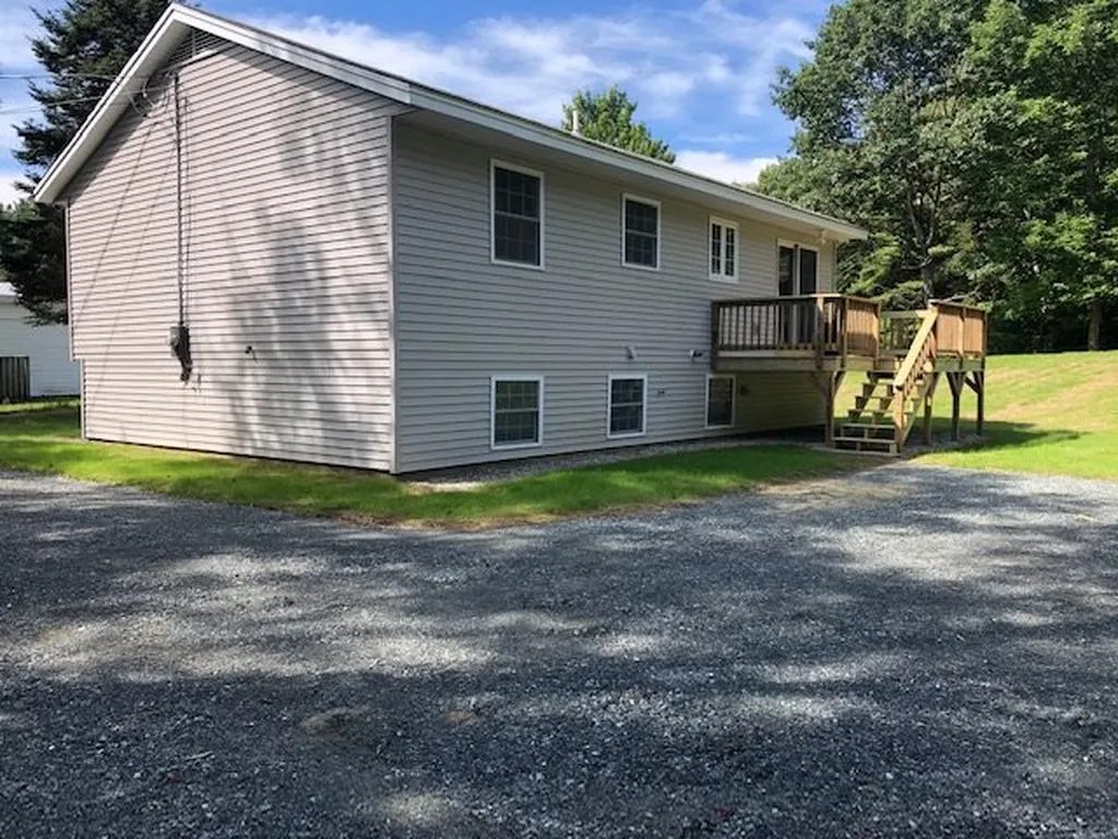 1079 Us Route 4 Canaan NH 03741