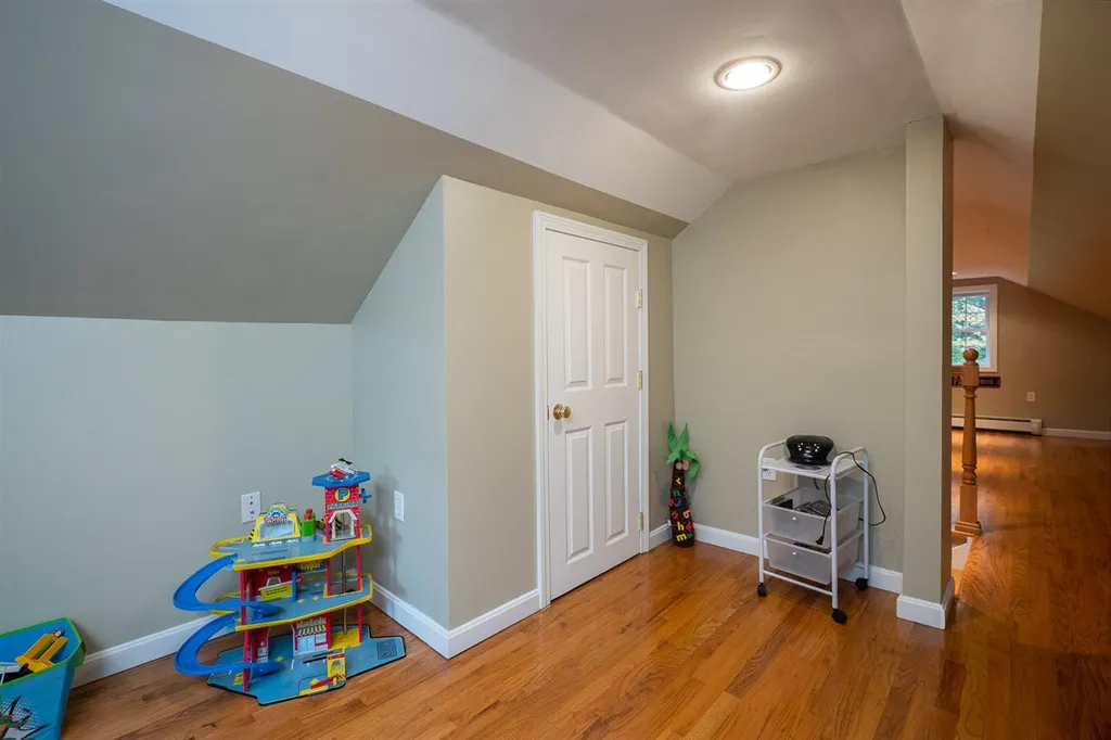 271 Roller Coaster Road Strafford NH 03884