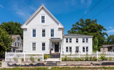 554 Lake Avenue Manchester NH 03103