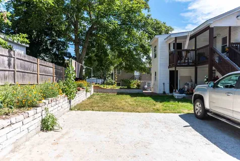 554 Lake Avenue Manchester NH 03103