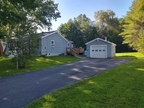 43 Old Concord Turnpike Barrington NH 03825