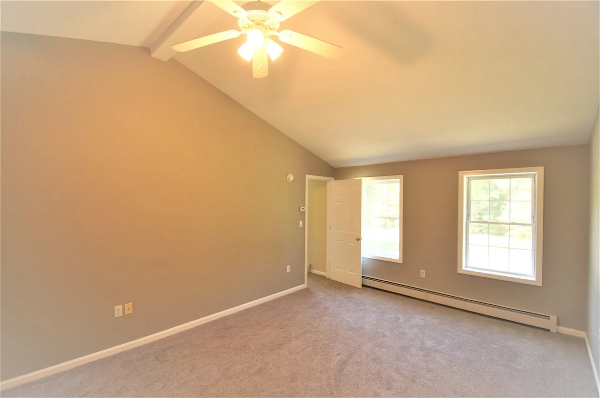 108 Lane Road Raymond NH 03077-2066