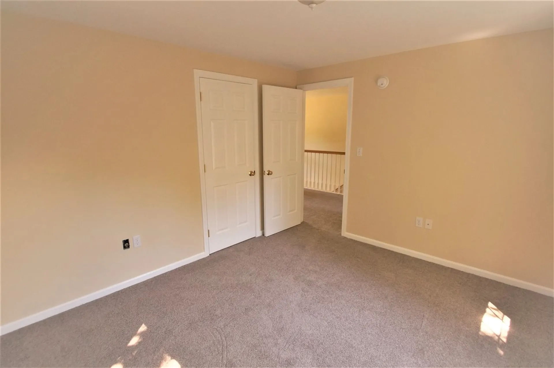 108 Lane Road Raymond NH 03077-2066