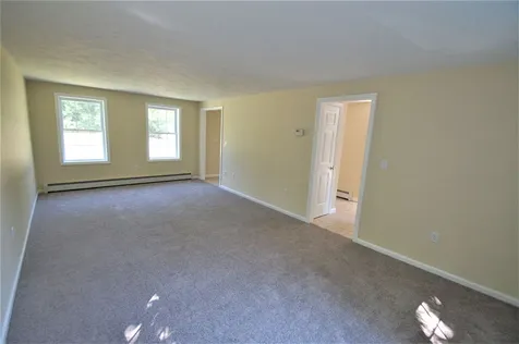 108 Lane Road Raymond NH 03077-2066