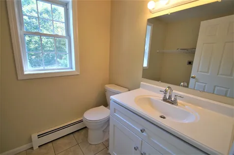 108 Lane Road Raymond NH 03077-2066