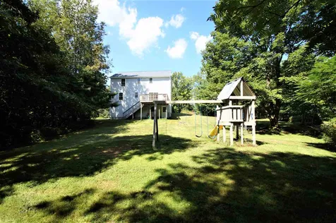 108 Lane Road Raymond NH 03077-2066