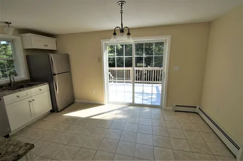 108 Lane Road Raymond NH 03077-2066
