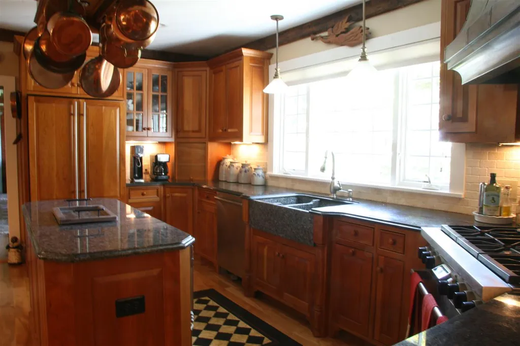 445 Crowell Road Hopkinton NH 03229