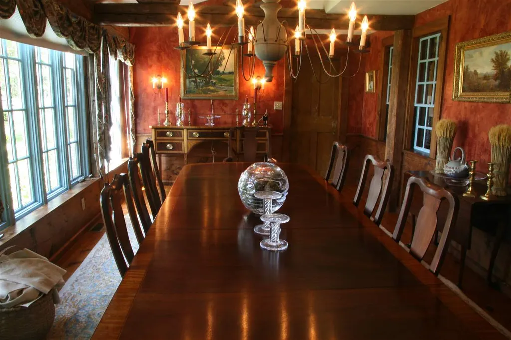 445 Crowell Road Hopkinton NH 03229