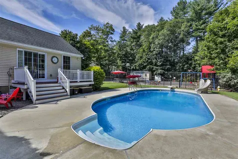 140 Concord Street Nashua NH 03064