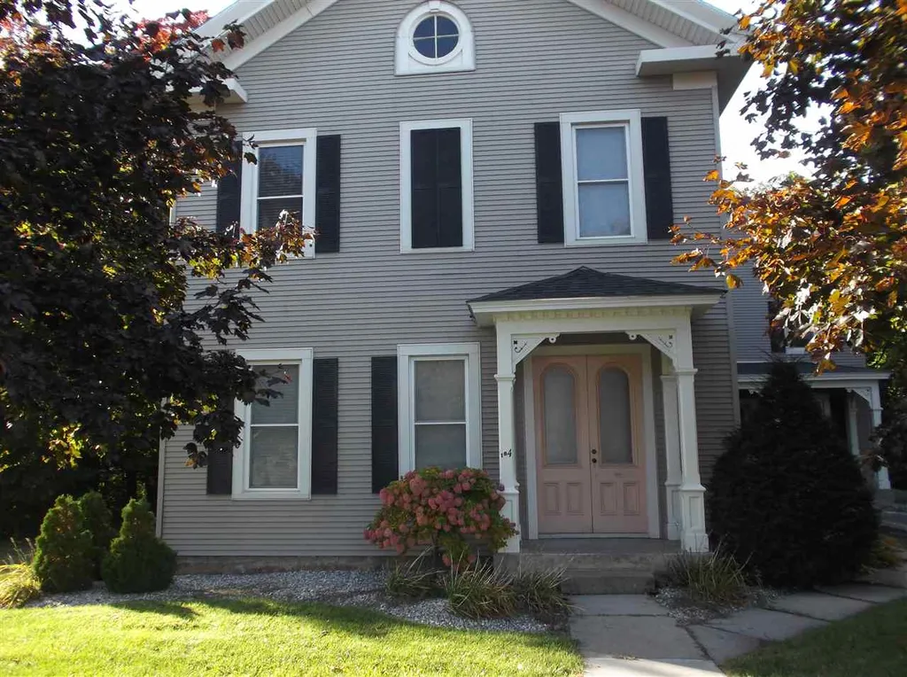 184 South Main Street St. Albans City VT 05478