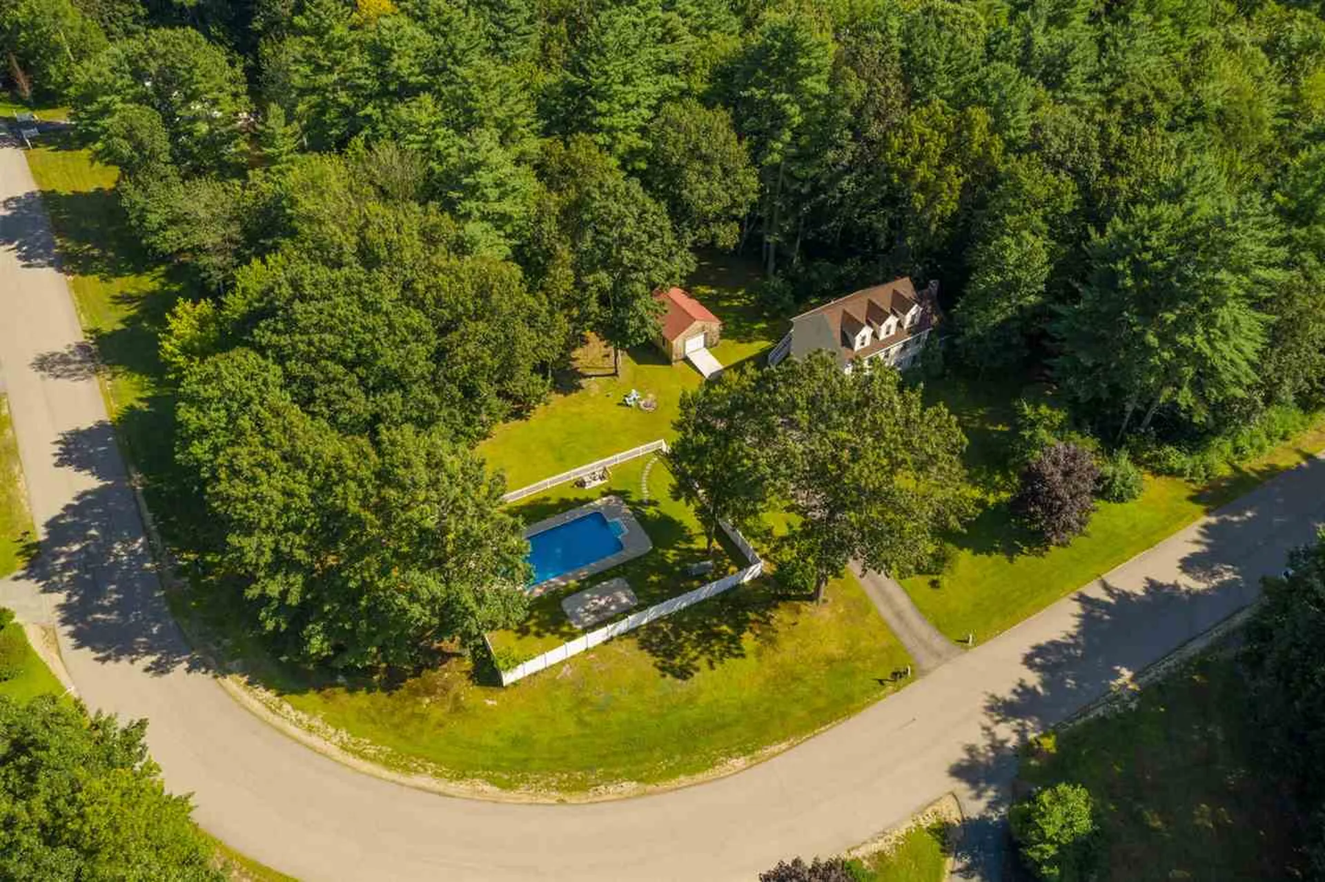 2 Chapman Way Exeter NH 03833